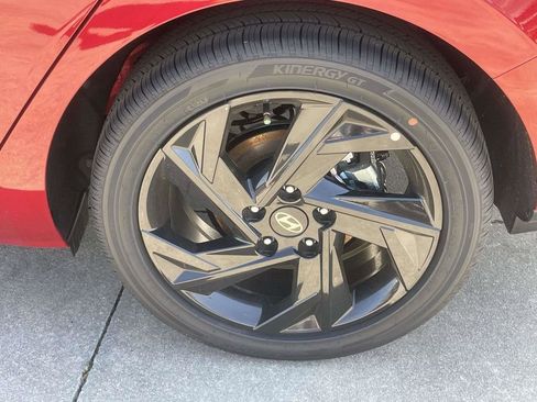 New 2026 Hyundai Elantra SEL Sport Premium FWD image 8