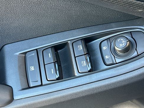 New 2026 Subaru Crosstrek 2.5i AWD/4WD image 11