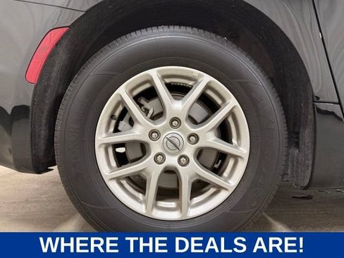 Used 2025 Chrysler Pacifica Select FWD image 24