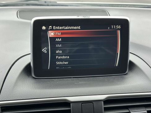 Used 2016 MAZDA MAZDA3 i Sport w/ Preferred Equipment Package image 19