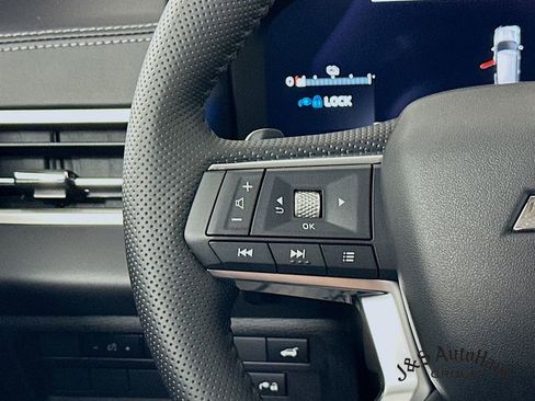 Used 2024 Mitsubishi Outlander SEL image 13