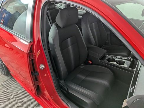 Used 2023 Honda Civic Sport image 28