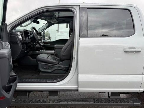 New 2026 Ford F250 Lariat w/ Black Appearance Package image 12