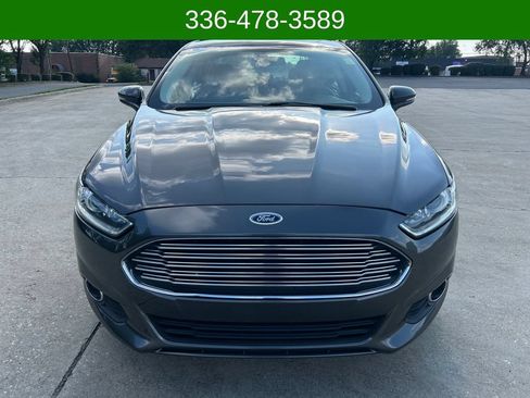 Used 2016 Ford Fusion SE AWD/4WD image 8