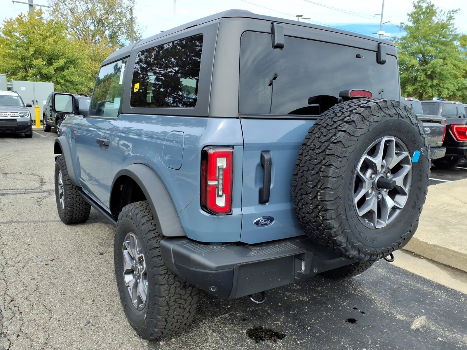 Used 2023 Ford Bronco Badlands AWD/4WD image 4