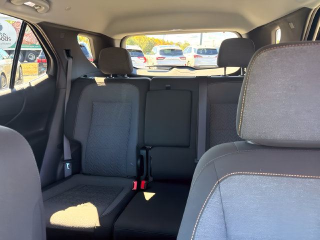 Used 2022 Chevrolet Equinox LT AWD/4WD image 16