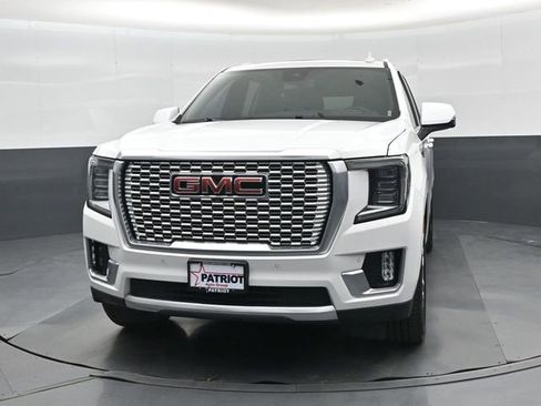 Used 2023 GMC Yukon Denali AWD/4WD image 8