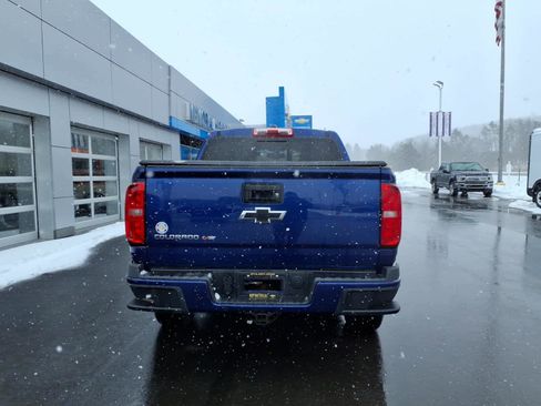 Used 2017 Chevrolet Colorado Z71 image 6