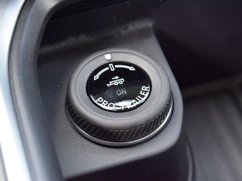 New 2026 Ford Expedition Max Active RWD image 13