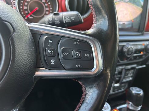 Used 2021 Jeep Wrangler Unlimited Rubicon AWD/4WD image 26