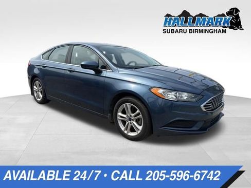 Used 2018 Ford Fusion SE w/ Fusion SE Technology Package image 1