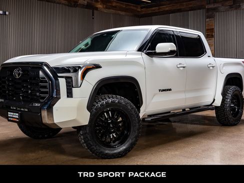 Used 2023 Toyota Tundra SR5 image 5