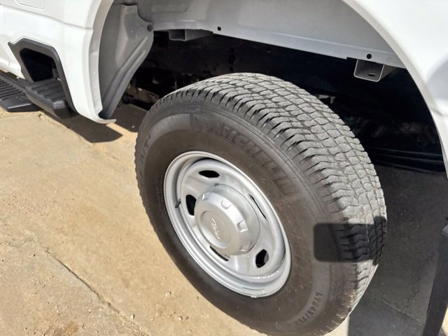 Used 2025 Ford F250 XL w/ FX4 Off-Road Package AWD/4WD image 22