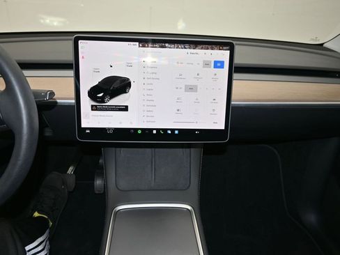 Used 2023 Tesla Model Y Long Range AWD/4WD image 15