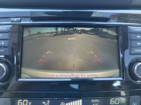 Certified 2020 Nissan Rogue Sport SV FWD image 38