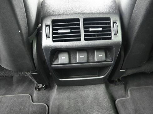 Used 2020 Land Rover Discovery Sport AWD/4WD image 18