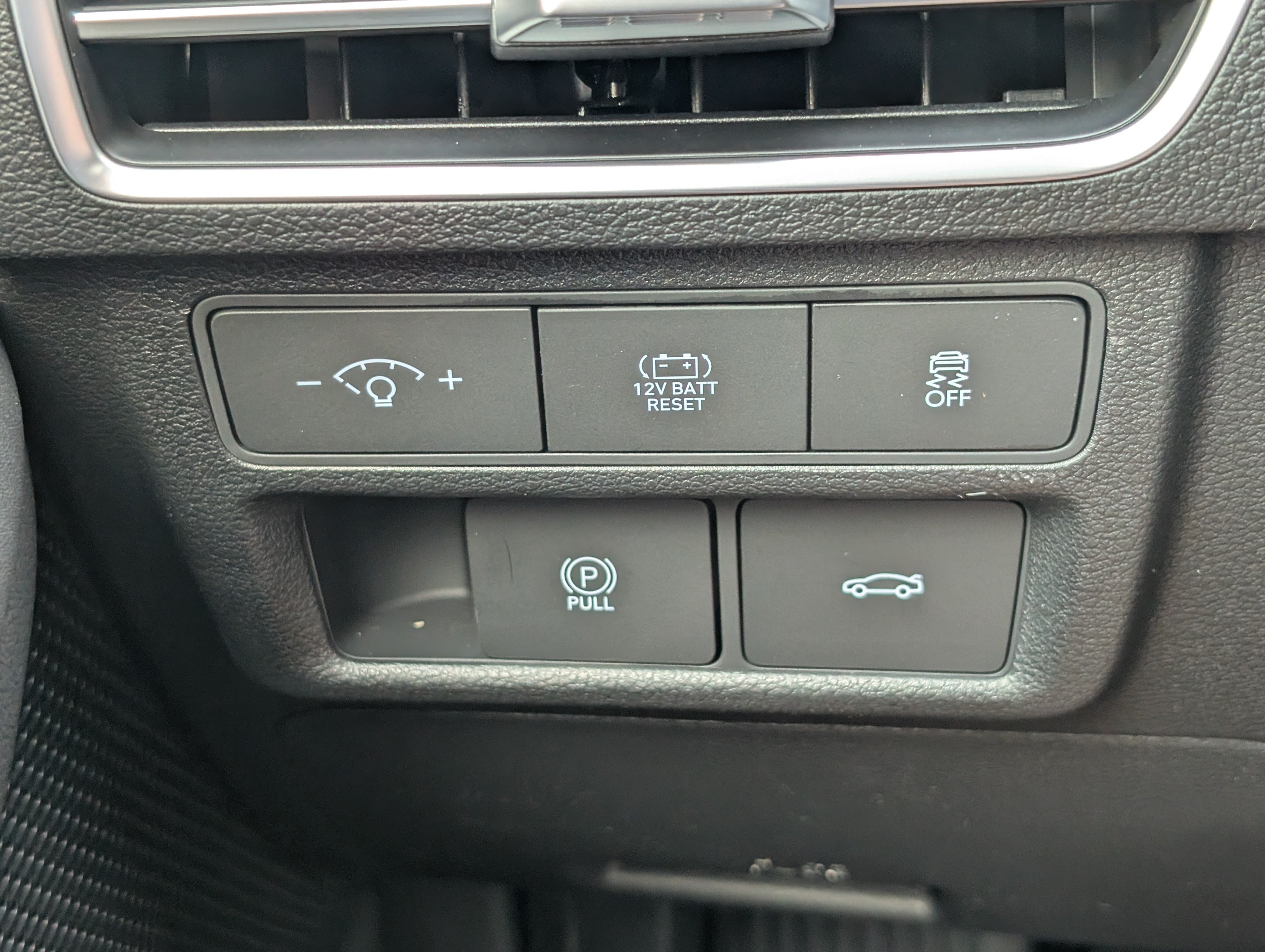 New 2026 Hyundai Sonata SEL FWD image 23
