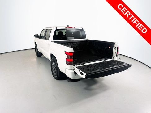 Certified 2025 Nissan Frontier SV RWD image 24