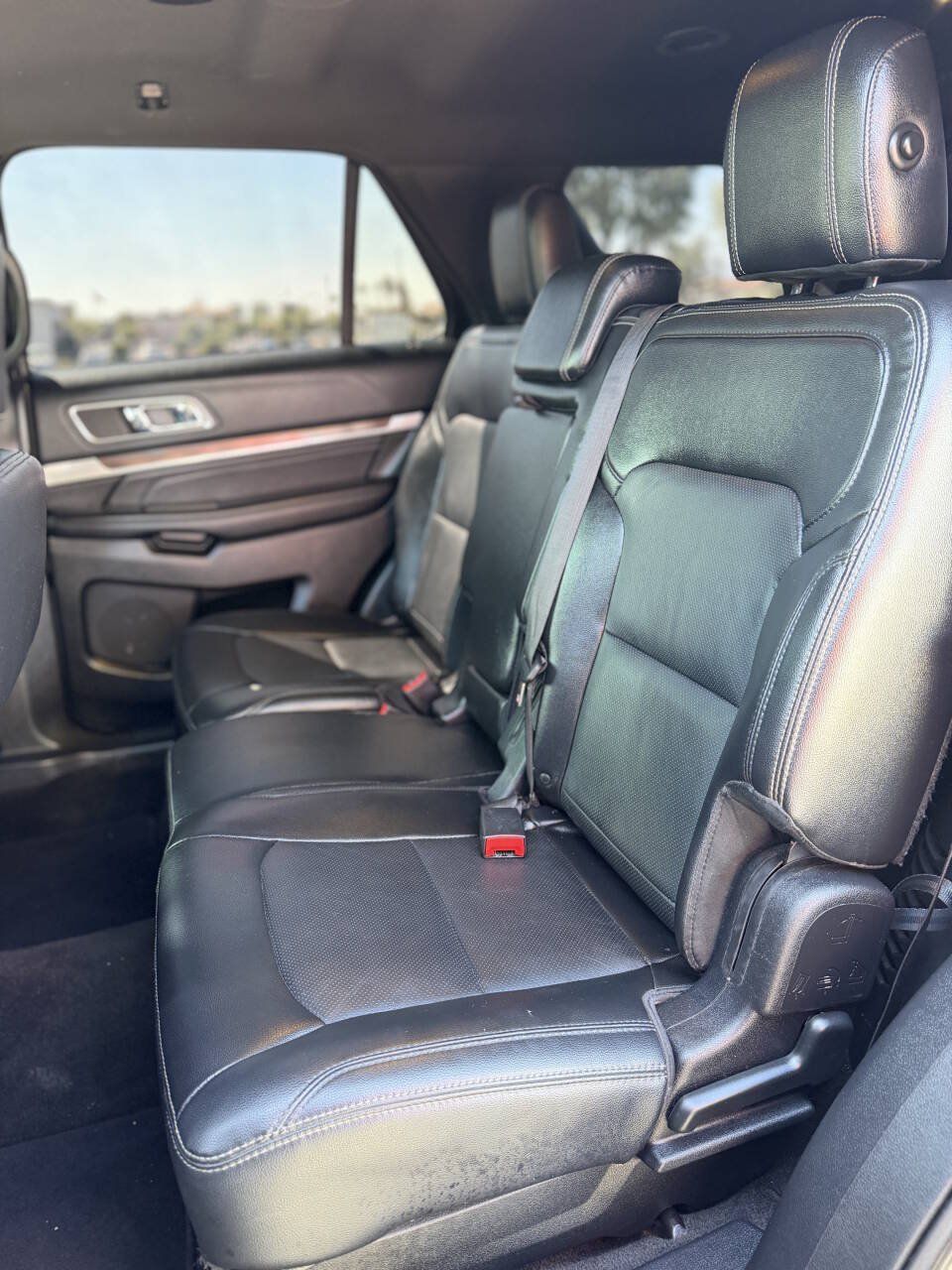 Used 2016 Ford Explorer Limited FWD image 15