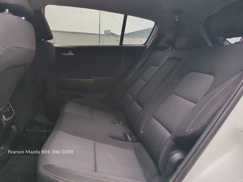 Used 2022 Kia Sportage LX AWD/4WD image 15