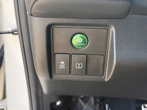 Used 2020 Honda HR-V Sport image 31