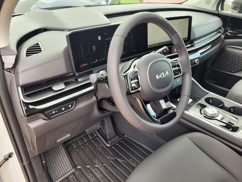 New 2026 Kia Carnival SX Prestige FWD image 9