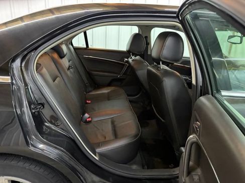 Used 2011 Lincoln MKZ FWD image 16