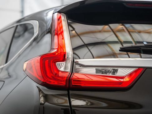Used 2018 Honda CR-V EX image 8