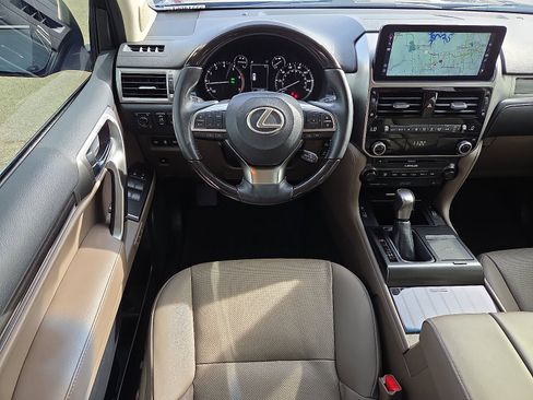 Used 2022 Lexus GX 460 Premium image 13