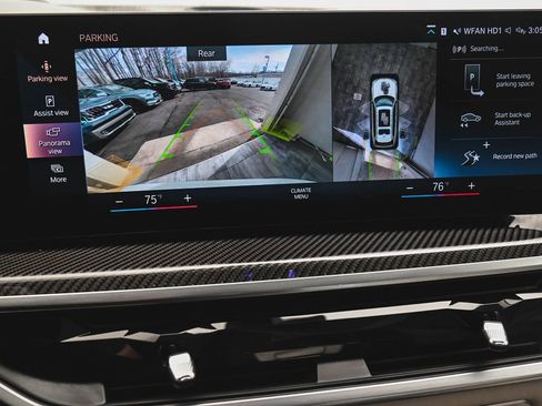 Used 2023 BMW X7 M60i w/ Executive Package image 24