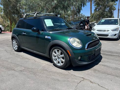 Used 2011 MINI Cooper S w/ Premium Pkg image 3