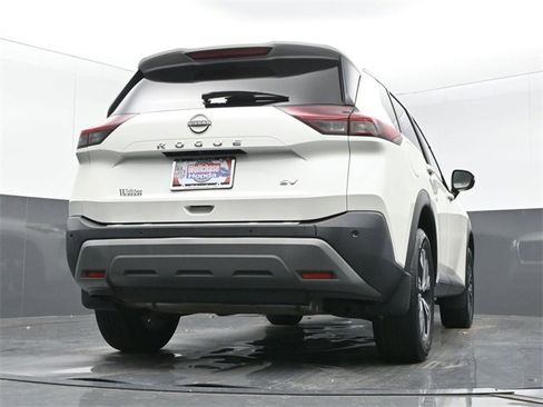 Used 2023 Nissan Rogue SV image 26