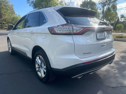 Used 2018 Ford Edge SEL w/ Equipment Group 201A image 3
