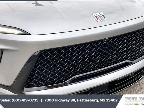 Certified 2025 Buick Enclave Sport Touring w/ LPO, All-Weather Package image 22