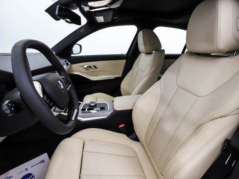 New 2026 BMW 330i xDrive Sedan AWD/4WD image 11