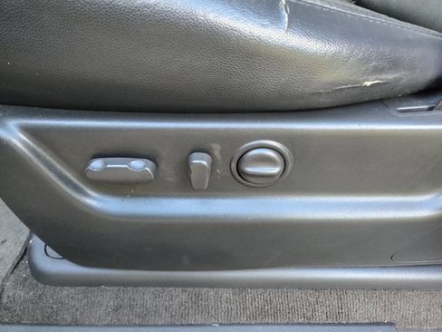 Used 2009 Chevrolet Tahoe LT w/ Luxury Package image 31