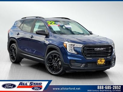 Used 2022 GMC Terrain SLE w/ Driver Convenience Package