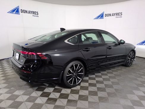 Certified 2025 Honda Accord Touring image 9