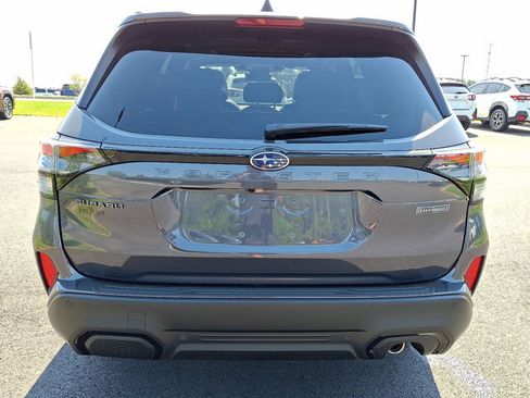 Used 2025 Subaru Forester Touring AWD/4WD image 6