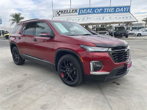 Used 2022 Chevrolet Traverse Premier w/ Redline Edition image 2