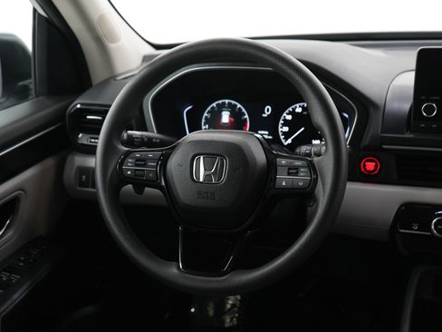 Used 2023 Honda Pilot LX image 15