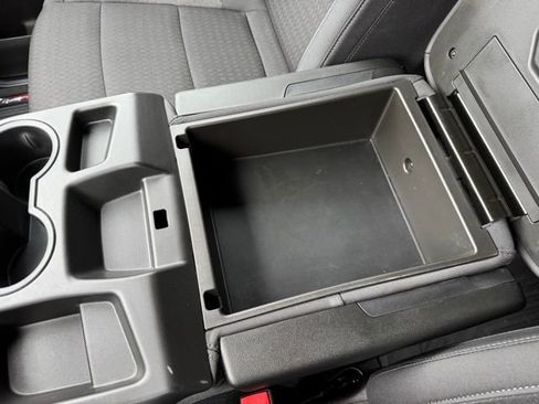 Used 2025 Chevrolet Silverado 1500 LT image 19