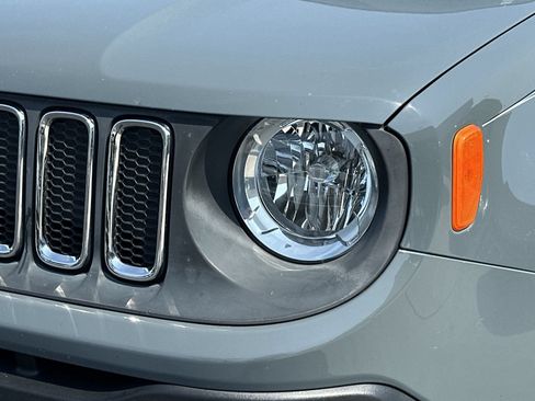 Used 2017 Jeep Renegade Sport w/ Power & Air Group AWD/4WD image 11