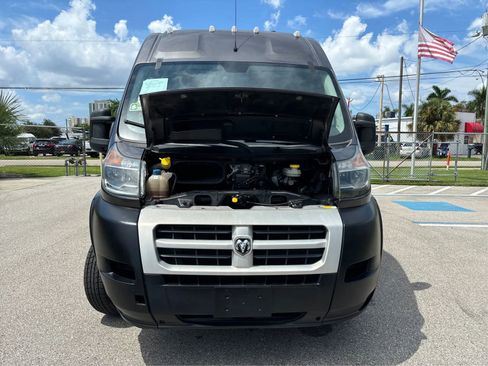 Used 2015 RAM ProMaster 2500 w/ Interior Convenience Group FWD image 11