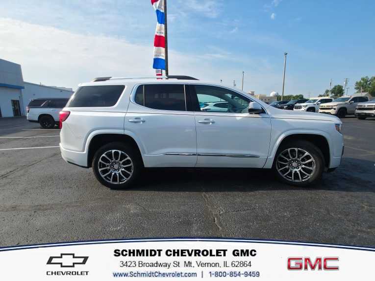 Used 2023 GMC Acadia Denali AWD/4WD image 3