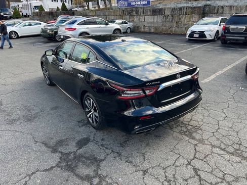 Used 2019 Nissan Maxima 3.5 S w/ Floor Mat Group FWD image 10