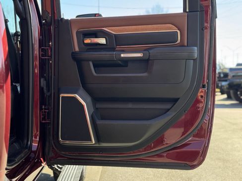 Used 2019 RAM 2500 Limited image 42