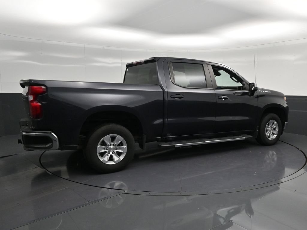 Used 2023 Chevrolet Silverado 1500 LT RWD image 3