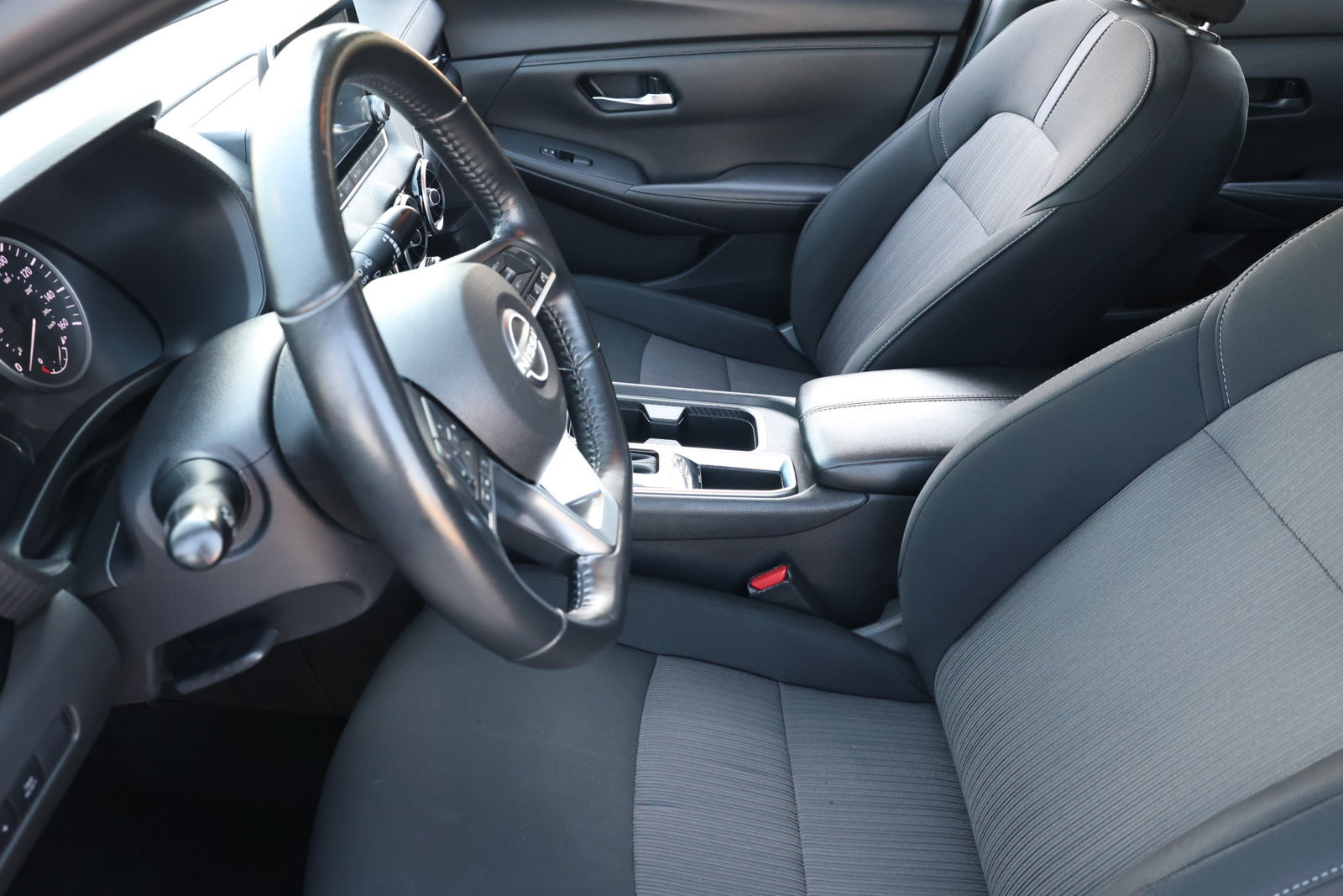 Used 2024 Nissan Sentra SV w/ All-Weather Package FWD image 14