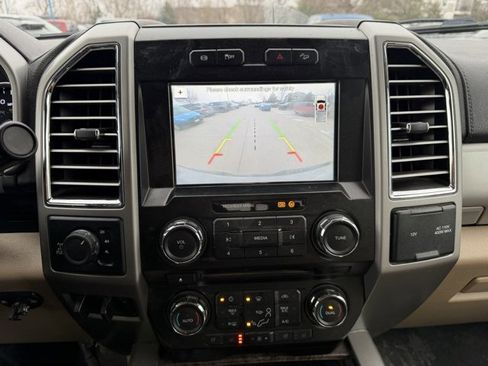 Used 2017 Ford F250 Lariat w/ Lariat Value Package image 16